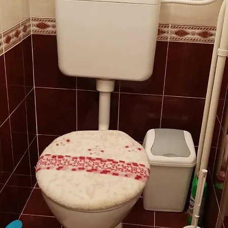 Zoé Apartman - *
